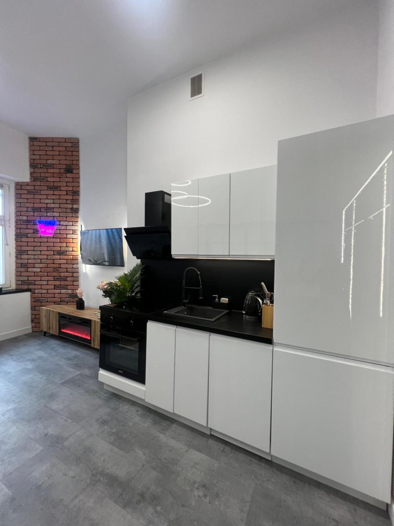 ורוצלב Loft W Centrum Z Jacuzzi מראה חיצוני תמונה